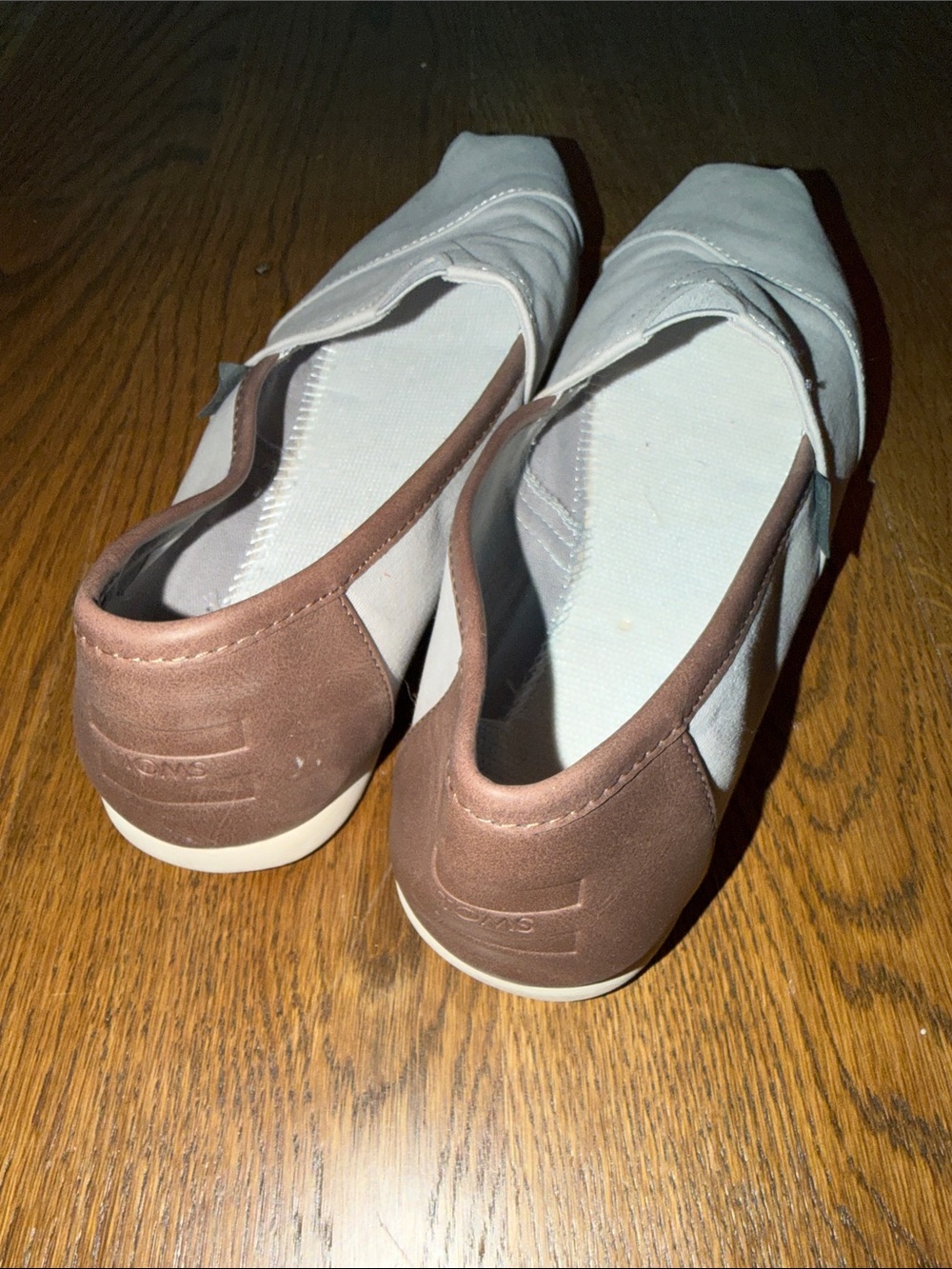 Toms Men's Two-Tone Slip-On Flats in Brown and Light Gray